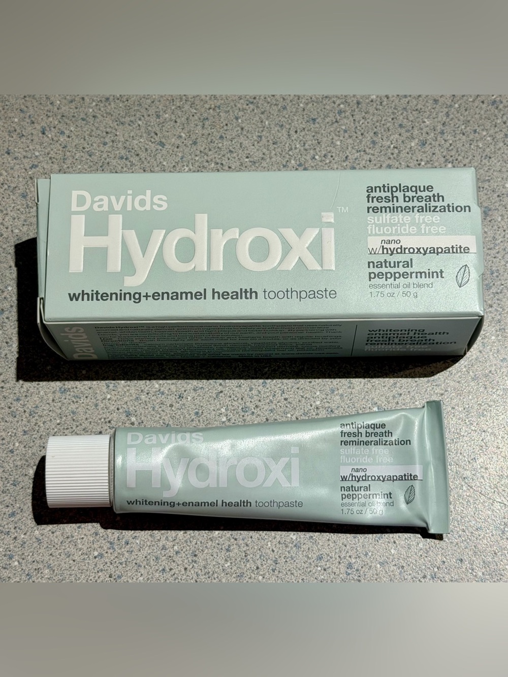 Hydroxi Whitening + Enamel Health Toothpaste — Mint Green
